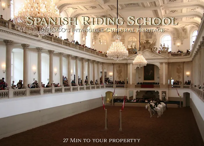 Διαμέρισμα Luxury 6-bedroom Near Millennium