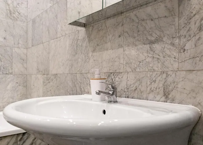 Luxury 6-bedroom Near Millennium Διαμέρισμα Βιέννη